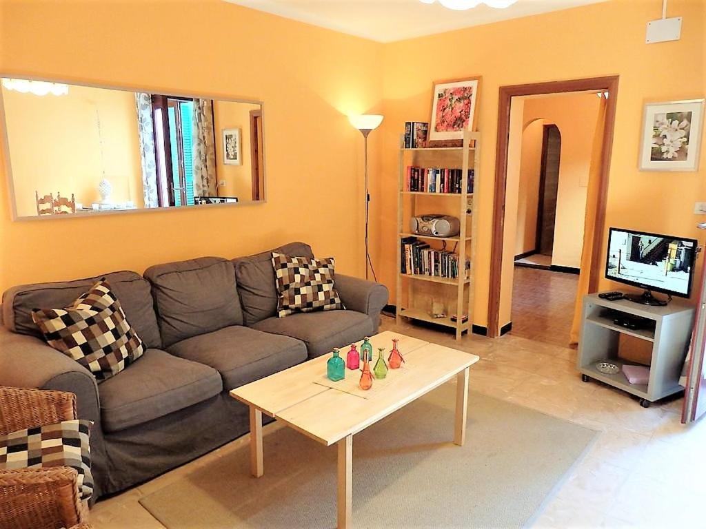 Tassi Villa *